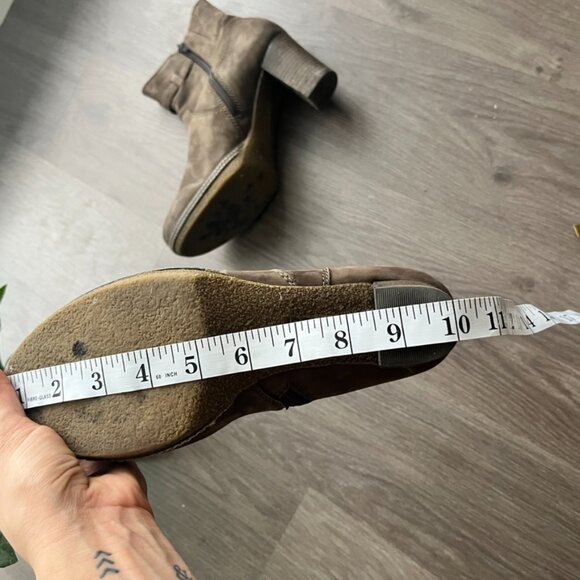 Gabor Brown Suede Ankle Booties - Picture 9 of 10